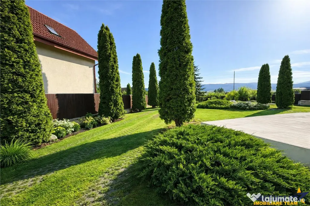 FILMTur3D! Casa premiata Romania, 1.600mp teren, gradina ase