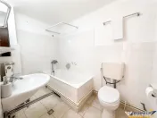 Proprietate deosebita, pe domeniu de 2.300 mp, panorama, Sub 