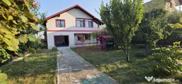 Vila 6 camere de vanzare in Banesti - Banesti (Prahova)