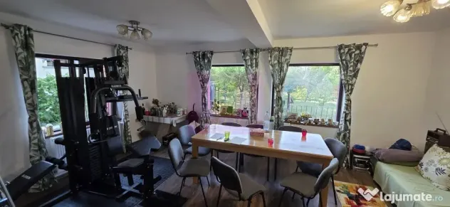 Vila 6 camere de vanzare in Banesti - Banesti (Prahova)