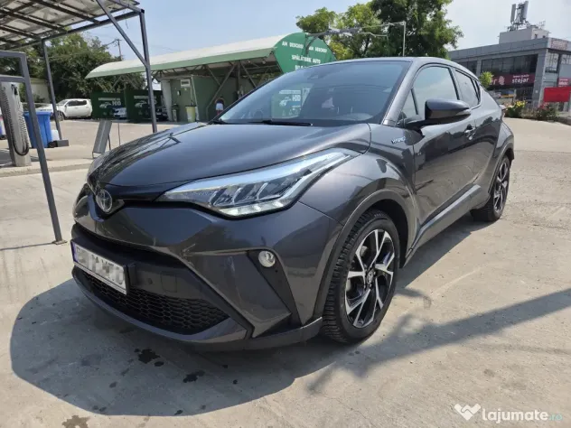 De vânzare: Toyota C-HR Hybrid Noiembrie 2021