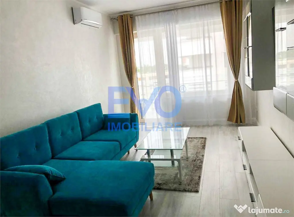 Apartament cu 2 camere, aer conditionat, decomandat, Royal T