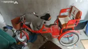 Se vand 2 cărucioare pentru persoane cu dizabilitati