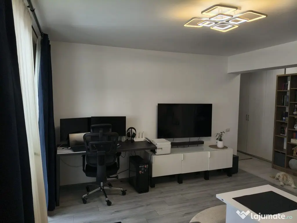 2cam.dec,parcare inclusa,partial mob-util,11min metrou D....