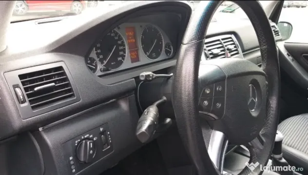 Vand Mercedes-Benz B 170 2008