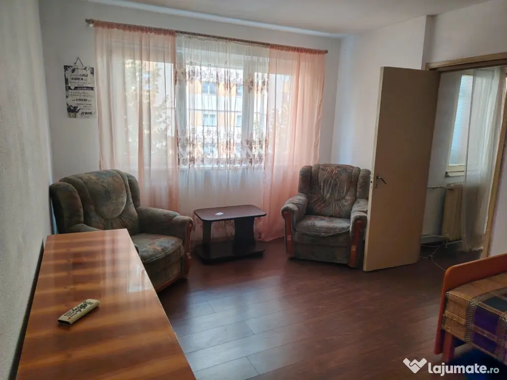 ânchiriez apartament
