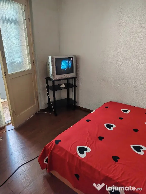 ânchiriez apartament