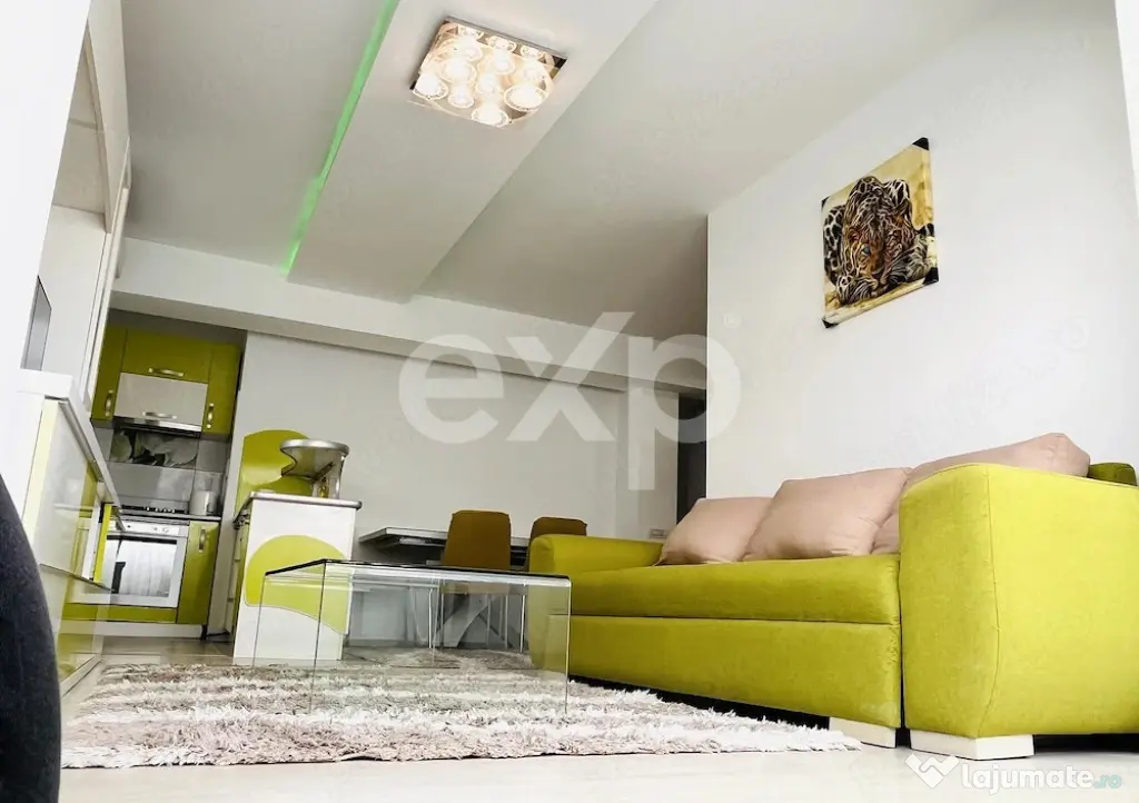 De vanzare apartament , 3 camere, 70mp, zona City Park Mall,