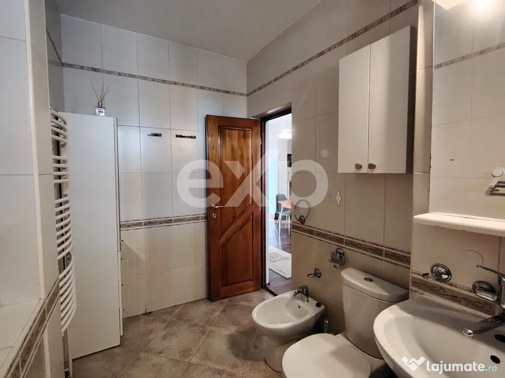Apartament spatios, 4 camere, cartierul Zorilor