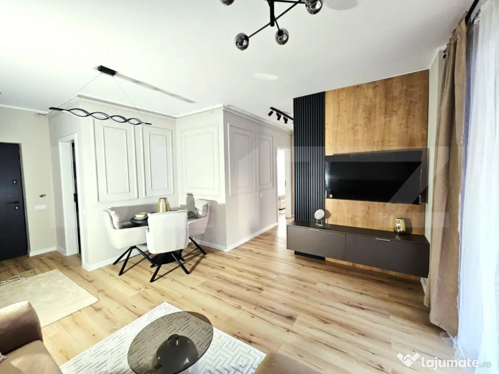 Apartament la cheie, lift, bucatarie separata, incalzire in