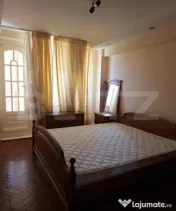 Apartament 3 camere de închiriat cu terasă în zona Gării