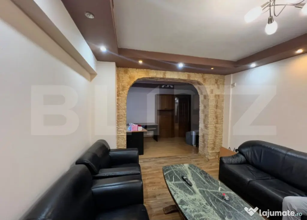 Apartament 3 camere de închiriat cu terasă în zona Gării