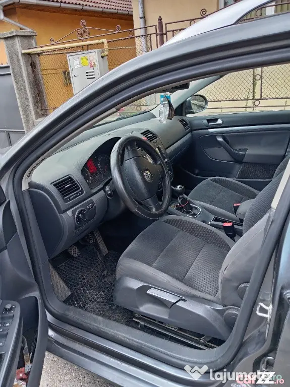 VW Golf VI - 1.9 tdi