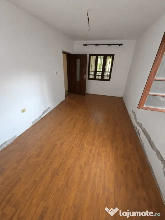 Spatiu de inchiriat pentru atelier / depozit / activitate co