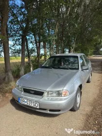 Vând Daewoo Cielo