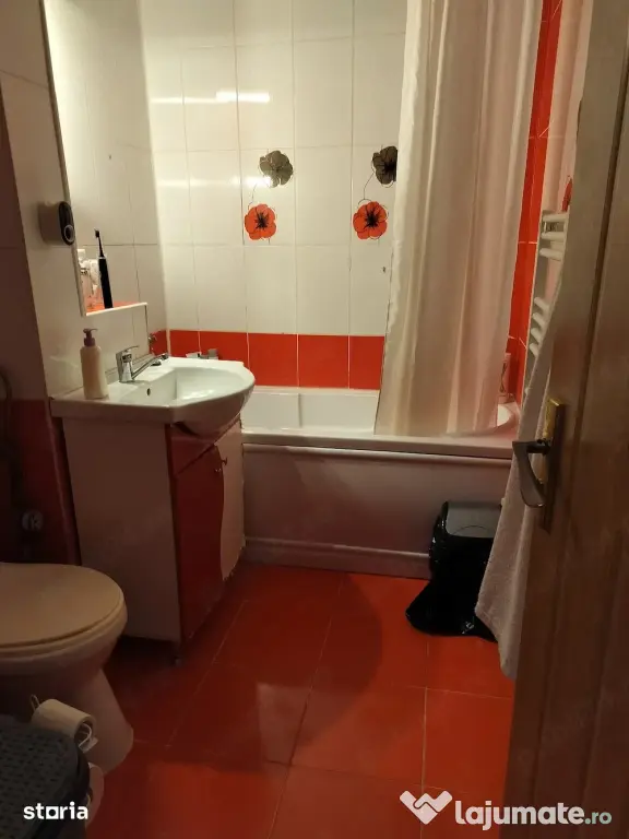 Vând apartament 2 camere