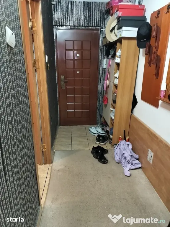 Vând apartament 2 camere