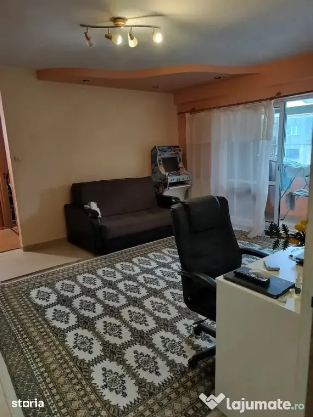 Vând apartament 2 camere