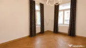 Spatiu comercial in vila Strada Paris complet renovat