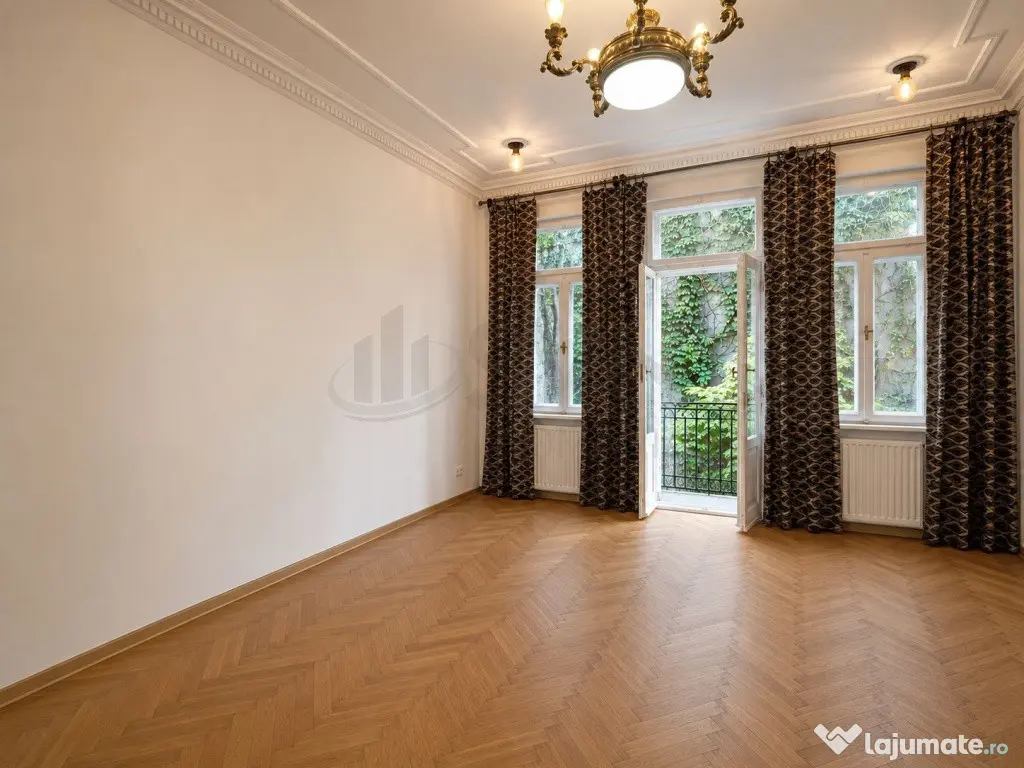 Spatiu comercial in vila Strada Paris complet renovat