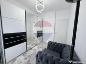 Vilă modernă de vânzare | 4 camere și terasă | Curte... 