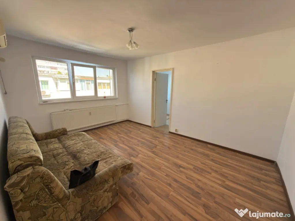 Apartament 2 camere- zona Malu Rosu