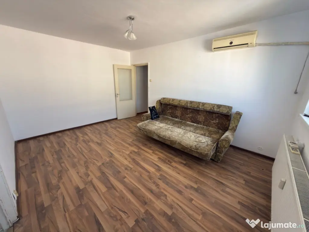 Apartament 2 camere- zona Malu Rosu