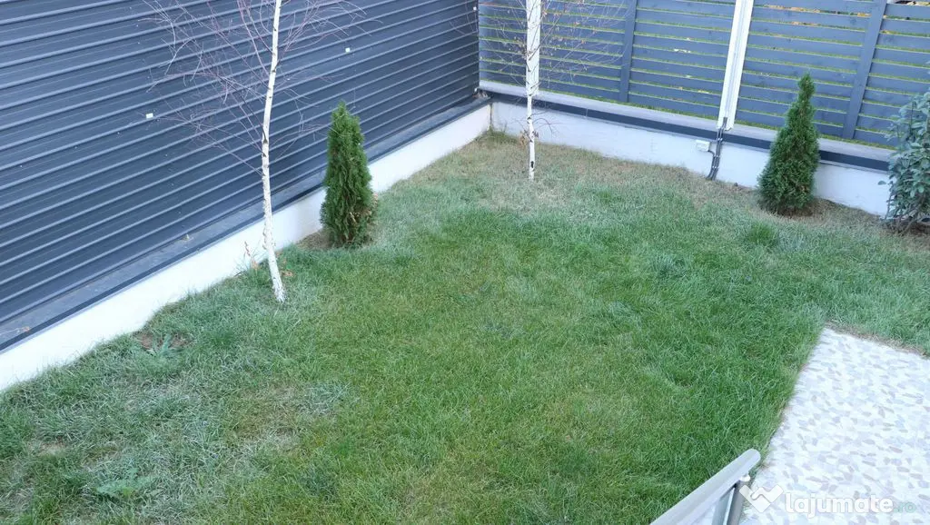 3 CAMERE LA PARTER CU CURTE PROPRIE DE 57MP, 2 BAI, POZIT...