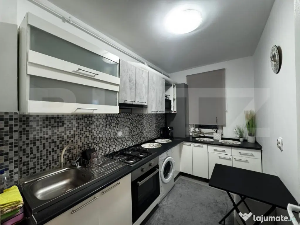 Apartament 2 camere, grădină, parcare, zona Cetății