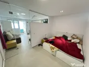 Garsoniera moderna cu curte zona Tilisca 