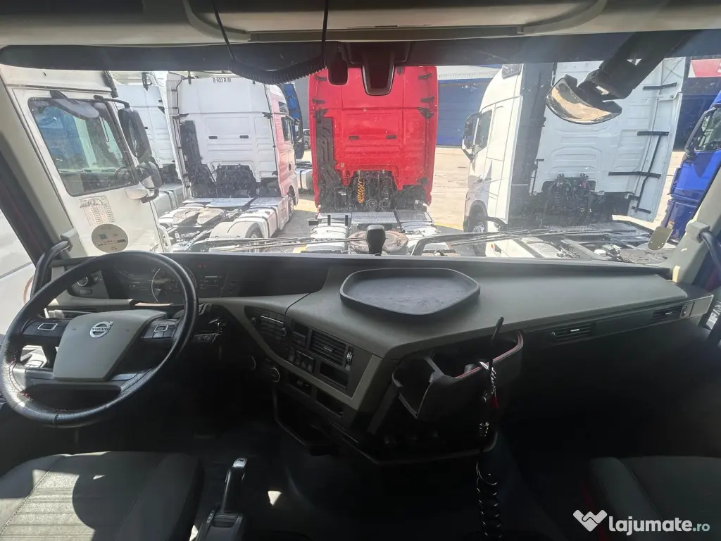 Volvo FH500 Globetrotter XL mega, an 2015, Euro 6, clima stationare