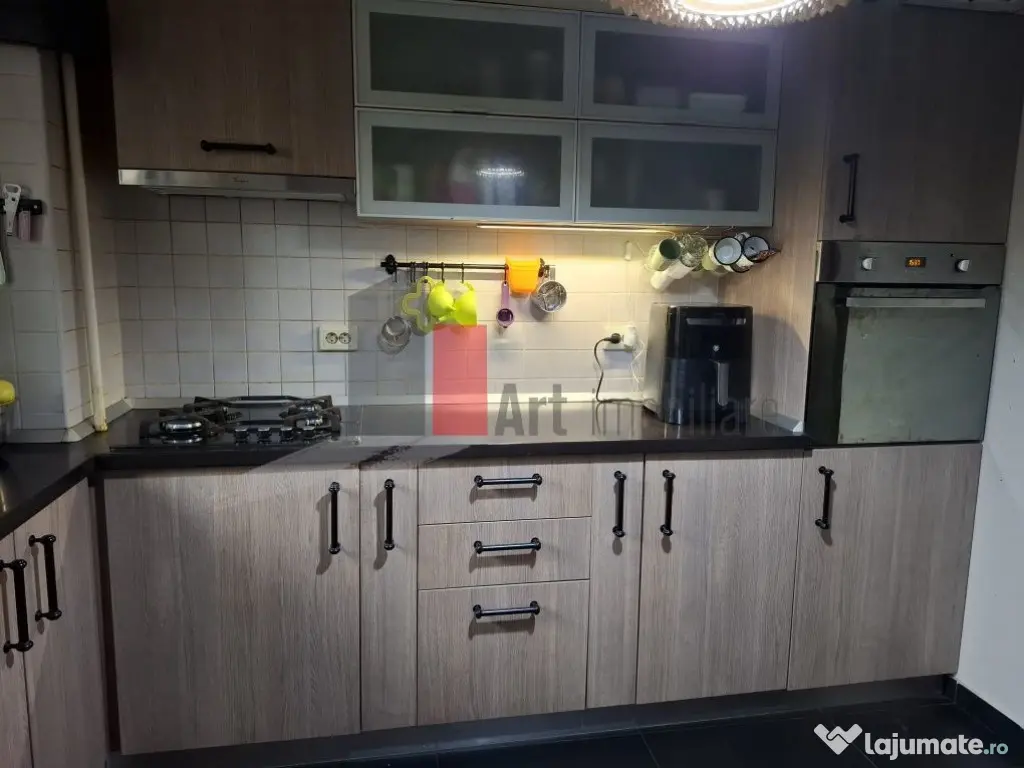 Vânzare apartament 3 camere Obregia