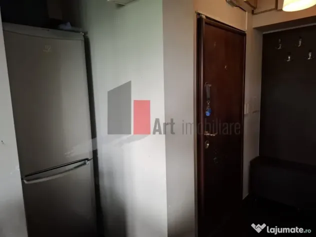 Vânzare apartament 3 camere Obregia