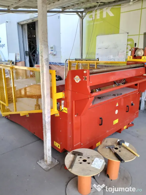 De vanzare derulatoare cabluri electrice