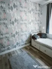 Apartament 3 camere, 72 mp, zona Terra