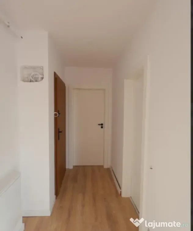 Apartament de 2 camere,finisat, 40,65 mp utili, in zona Tine