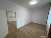 Apartament 3 camere, 70 mp, Sub Cetate 