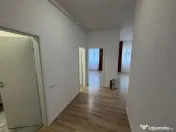 Apartament 3 camere, 70 mp, Sub Cetate 