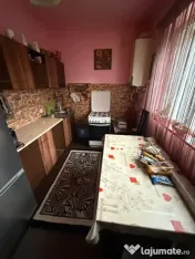 Apartament la casa 2 camere plus gradina in Floresti zona Ti