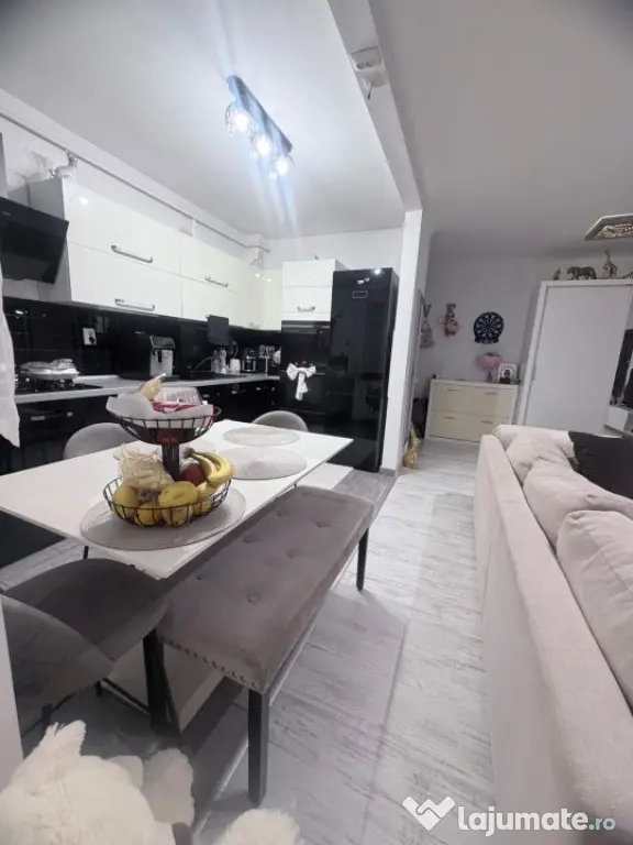 Apartament 2 camere 56mp utili +balcon 7mp zona Subcetate