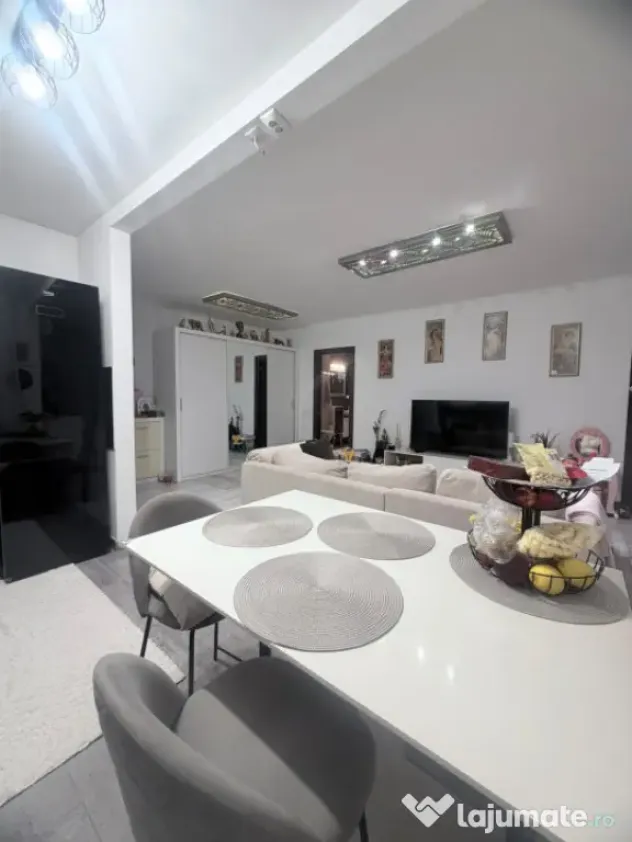 Apartament 2 camere 56mp utili +balcon 7mp zona Subcetate