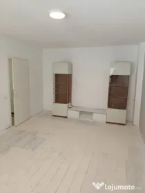Apartament 2 camere, Floresti, zona Stejarului
