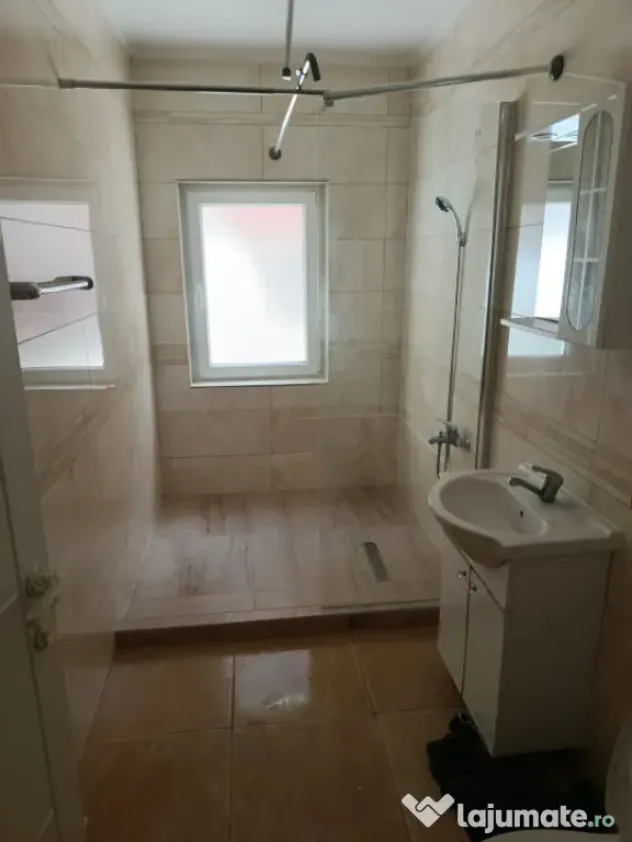 Apartament 2 camere, Floresti, zona Stejarului