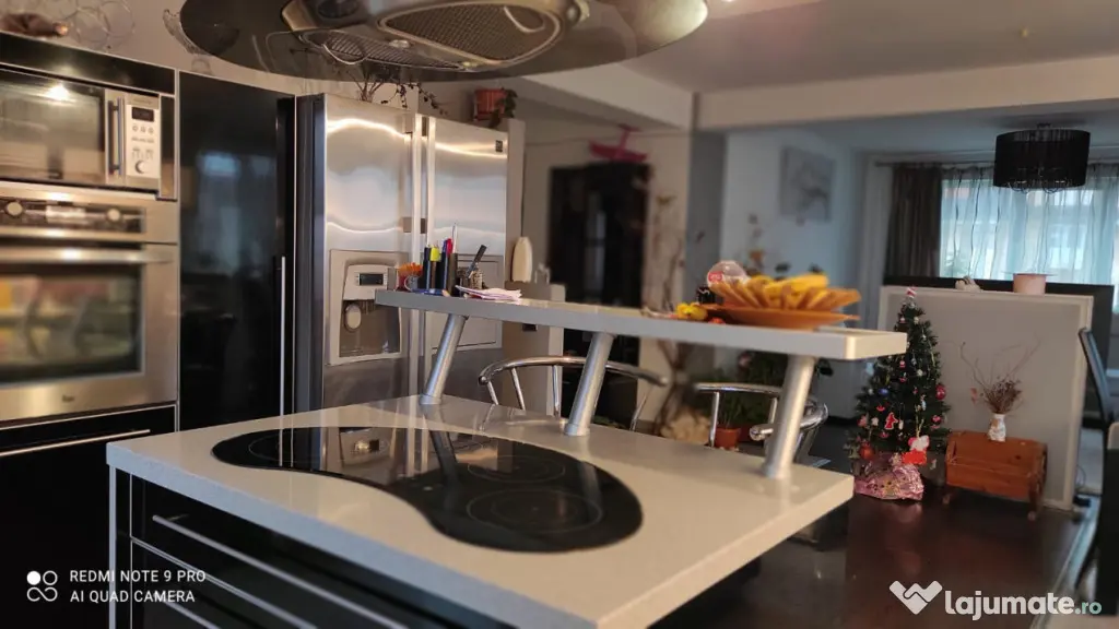 Apartament 3 camere , 98 mp + 2 parcari , zona Buna Ziua , C