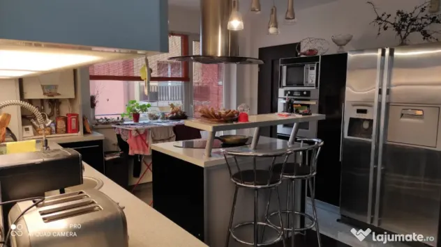 Apartament 3 camere , 98 mp + 2 parcari , zona Buna Ziua , C