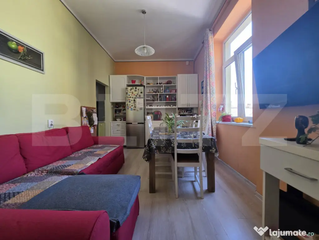 Apartament 3 camere, 75.25 mp, zonă Semicentrală