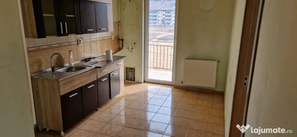Garsonieră 1 CAMERĂ, SU41 MP, ZONA PORII