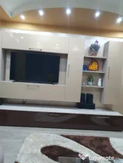 Apartament 2 camere, 68 mp, zona Eroilor
