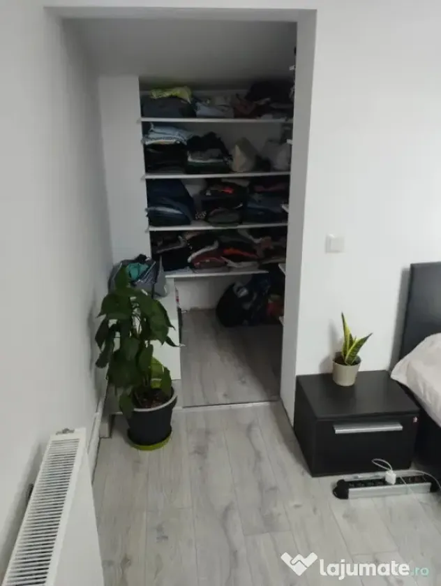 Apartament 4 camere , 120 mp ,zona Stejarului Floresti