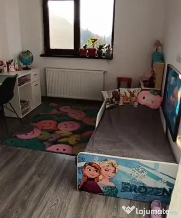 Apartament 4 camere , 120 mp ,zona Stejarului Floresti
